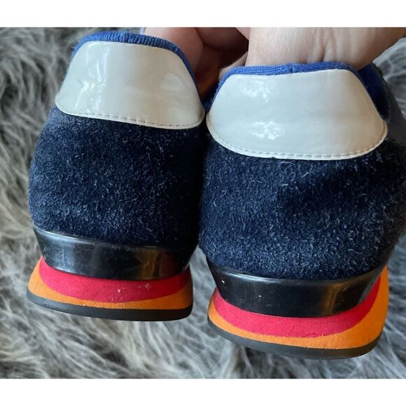 Opp France Designer
Lace-Up Suede Sneakers Blue Size 8 - Picture 7 of 11